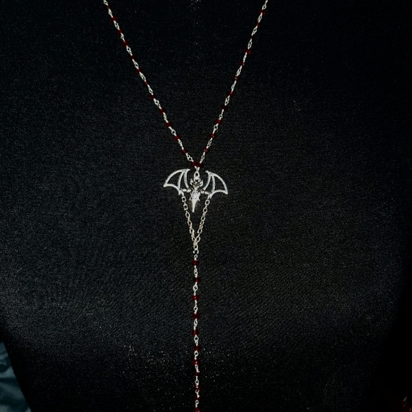 NWT, GOTHIC ROSARY. - Picture 2 of 5